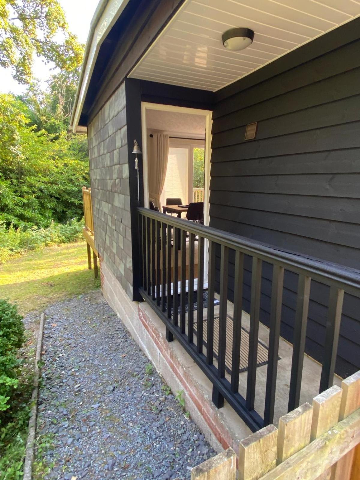 Chalet 64, Lakeside, Glan Gwna Holiday Park Caernarfon Exterior foto