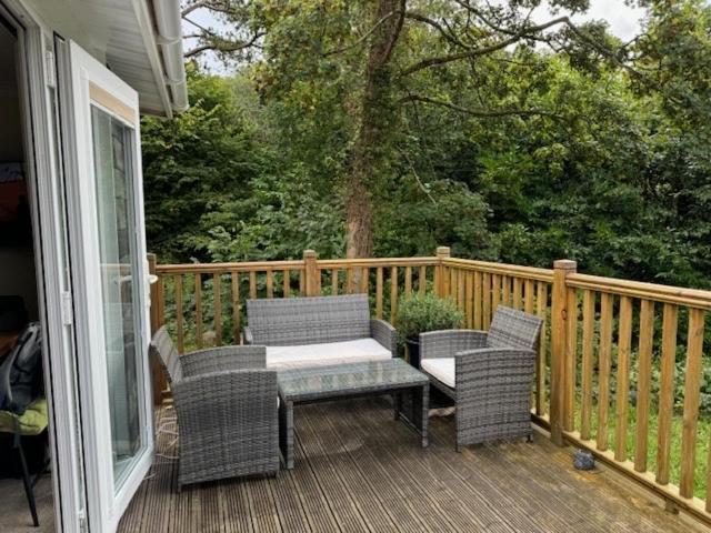 Chalet 64, Lakeside, Glan Gwna Holiday Park Caernarfon Exterior foto